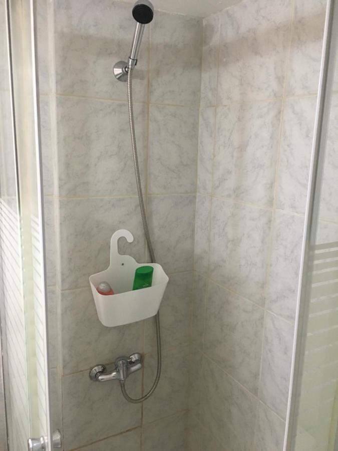 Larnaca Beach Apartment 1A Buitenkant foto