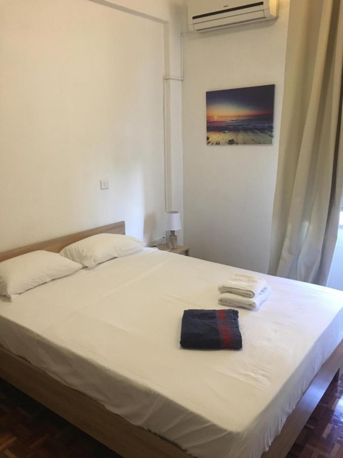 Larnaca Beach Apartment 1A Buitenkant foto